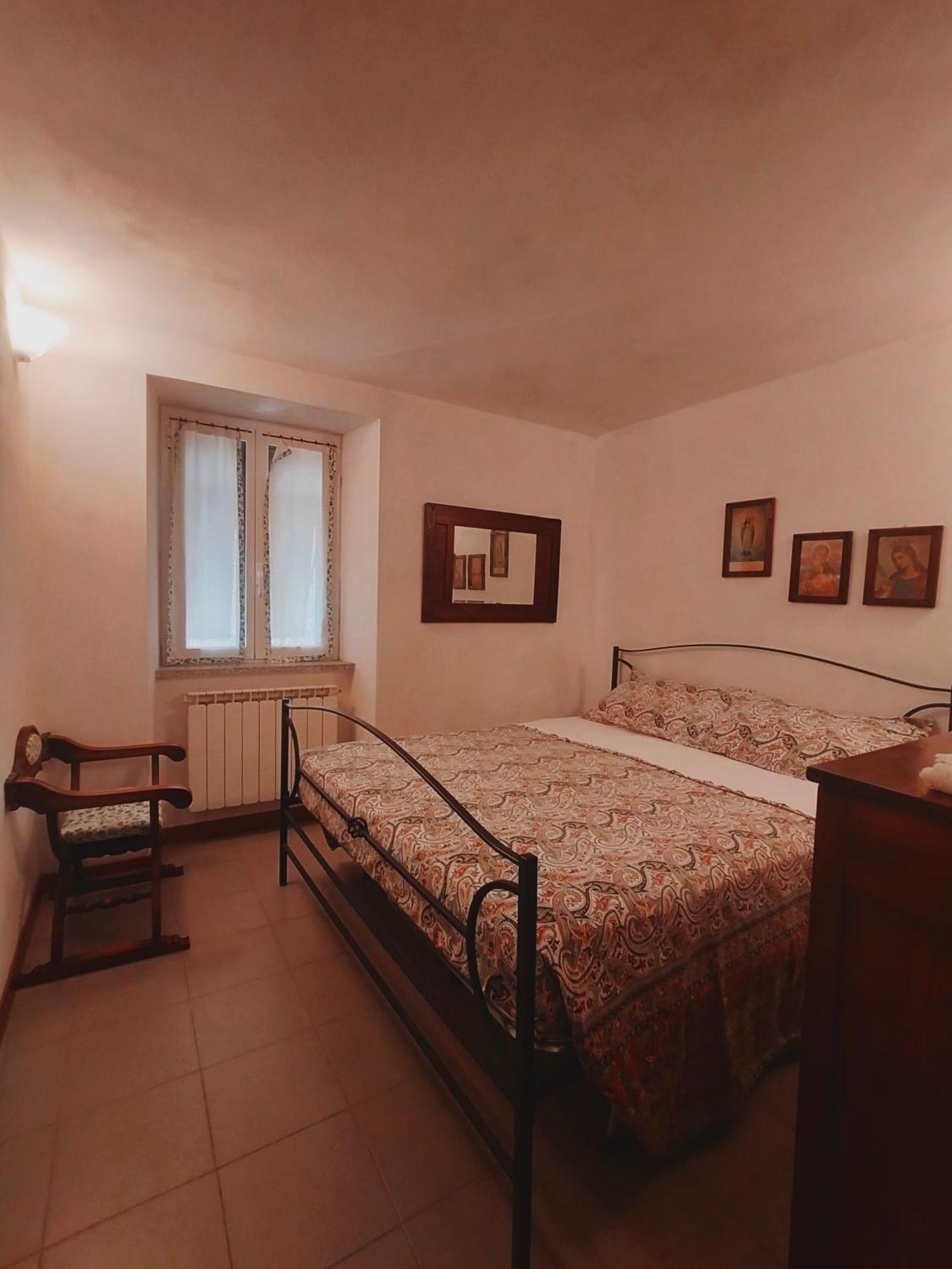 La Casetta Rosa Роккетта-ди-Вара Экстерьер фото